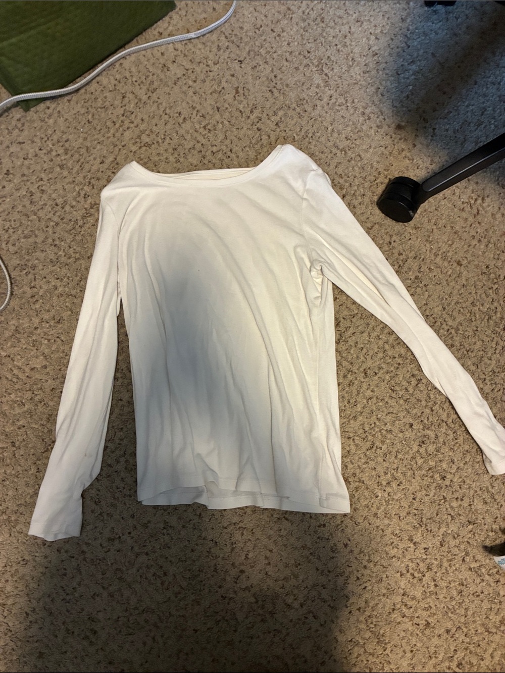 Women's White Long Sleeve Scoop Neck Tee